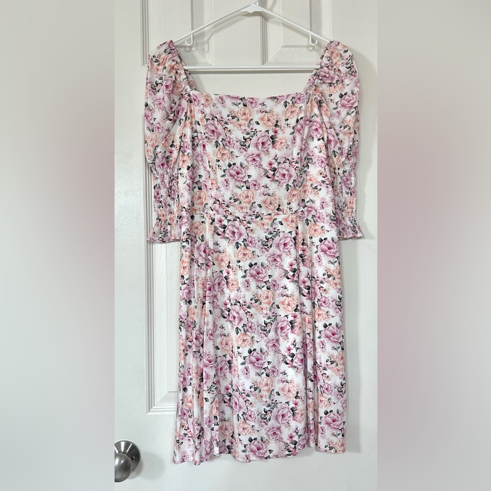 Mi Ami Pink Floral Women’s Pullover Dress Size Small 3/4 Sleeves Zipper Closure